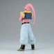 Vue rapprochée des détails de la figurine Majin Buu avec couleurs vives et finition soignée