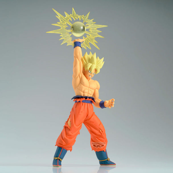 Profil de la figurine Son Goku BANPRESTO G×materi mettant en valeur sa posture dynamique