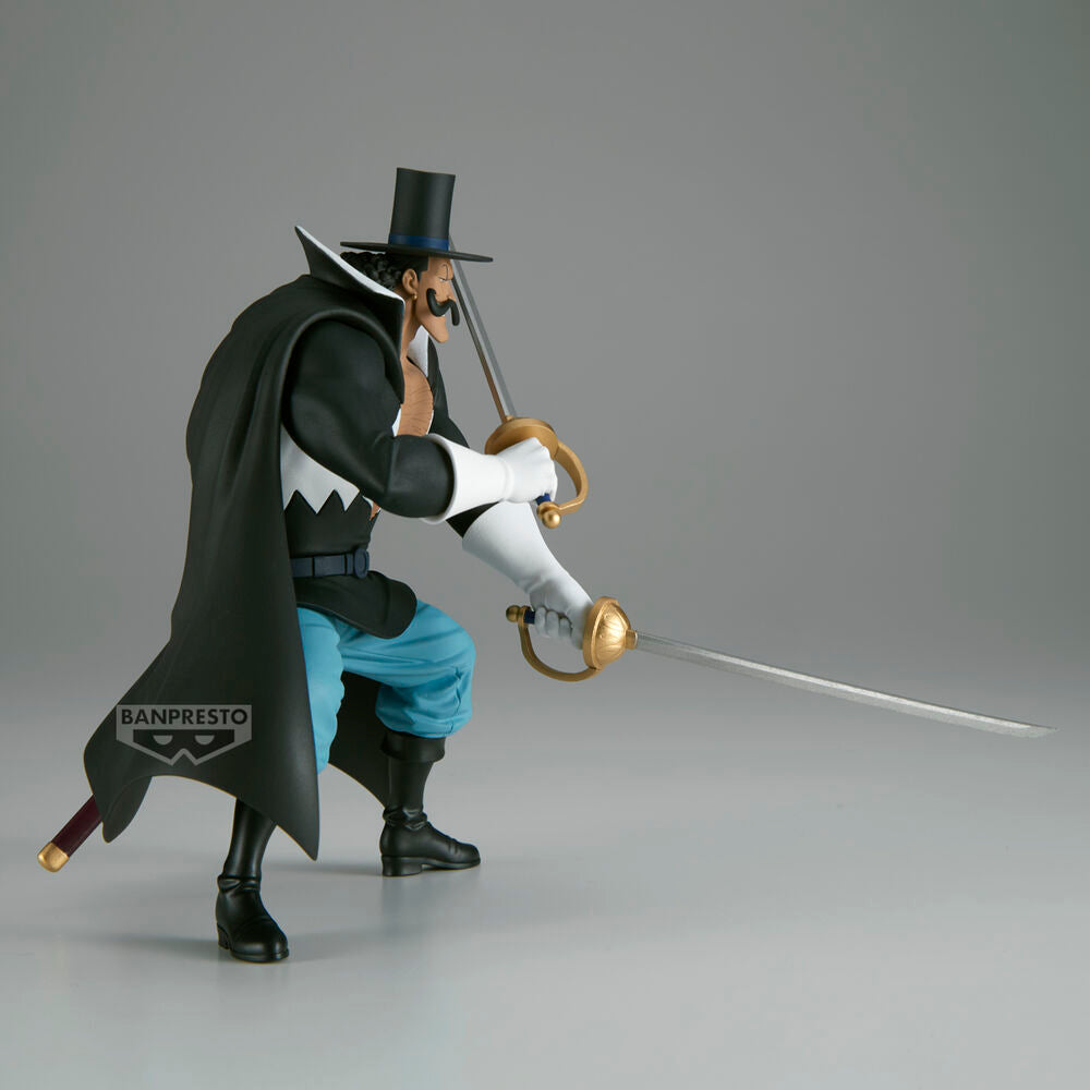 Profil latéral de la figurine Vista avec armure détaillée et posture de combat réaliste
