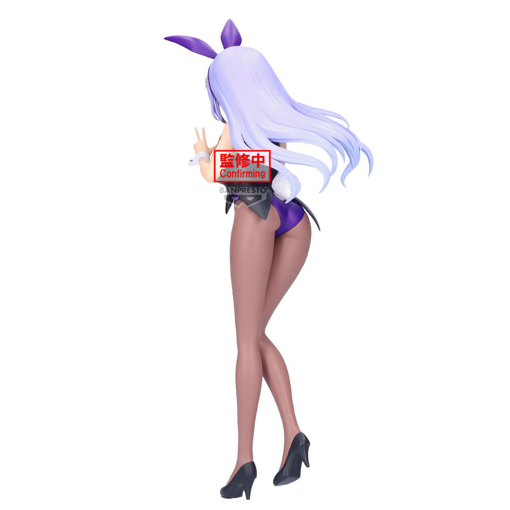 Profil latéral de la figurine Miku Izayoi montrant les détails soignés et la posture élégante