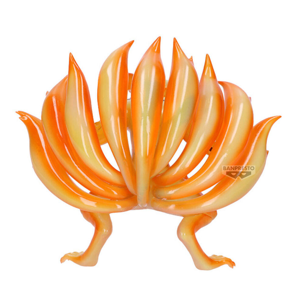 Gros plan sur le visage expressif de la figurine Kurama Naruto Shippuden avec yeux rouges intenses