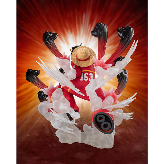 Détail des deux épées fournies avec la figurine Luffy S.H. Figuarts Zero