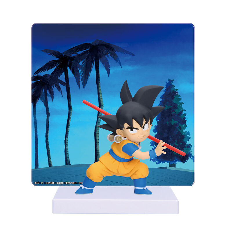 Figurine officielle Son Goku de la série Dragon Ball Daima, hauteur 13cm, réalisée par BANPRESTO, présentant le personnage en version miniature avec détails précis.