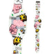 Gros plan sur le bracelet en silicone de la montre Minecraft avec motifs colorés