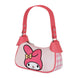 Sac Hello Kitty My Melody porté en bandoulière montrant son design pratique et stylé