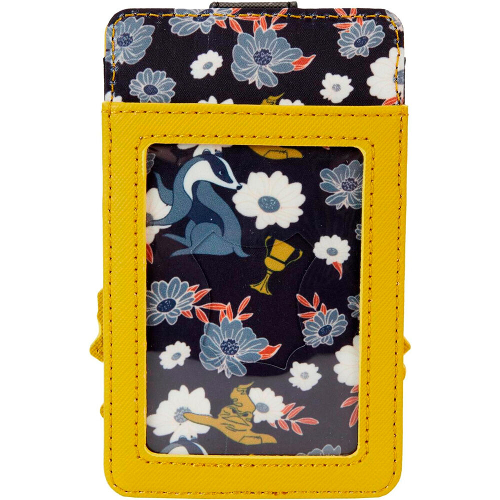 Détail du porte-cartes Hufflepuff Loungefly montrant la texture et les finitions soignées