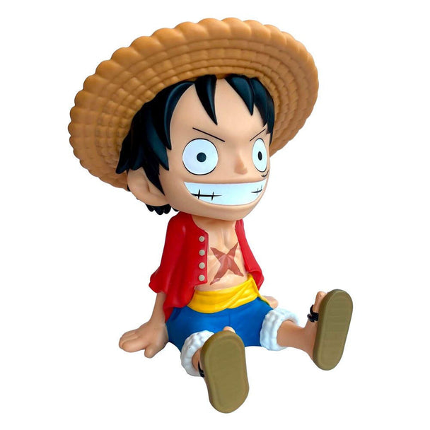 Détail de la figurine tirelire Luffy 18 cm montrant les couleurs vives et le design soigné