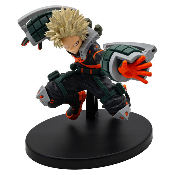Figurine Katsuki Bakugo de My Hero Academia vue de face en position dynamique