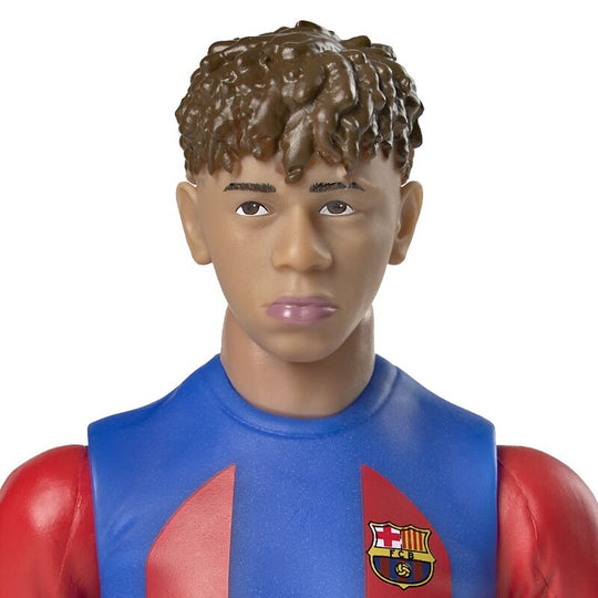 Vue de côté de la figurine Lamine Yamal montrant les articulations flexibles du bras