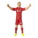 Photo rapprochée des chaussures et bas de la figurine Mac Allister Liverpool FC en rouge