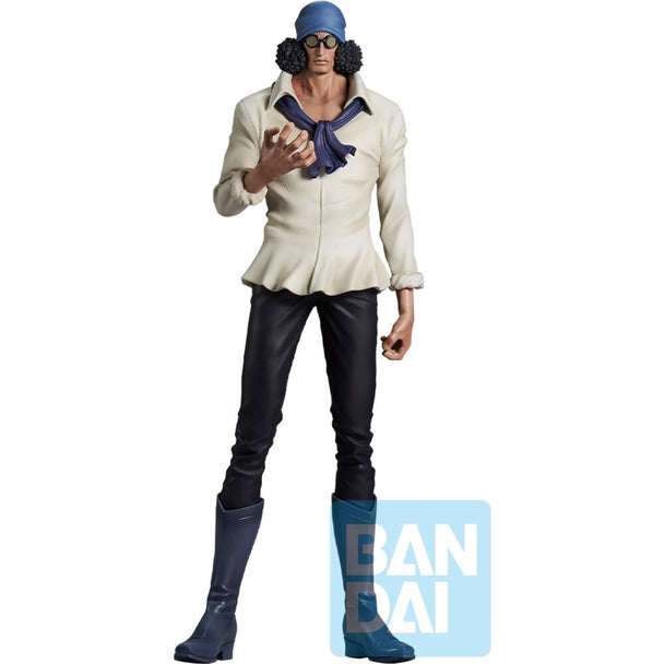 Figurine BANPRESTO Kuzan Ichibansho One Piece 27cm en pose dynamique sur fond neutre