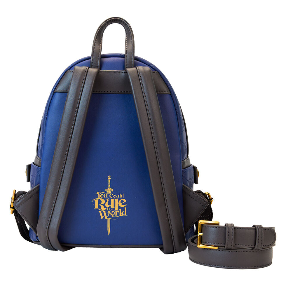Sac à dos Loungefly porté sur le dos, montrant son design unique LOTR