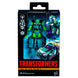 Figurine Waspinator Transformers Age of the Primes vue de face en mode robot, détails précis et couleurs vives.