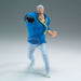 Profil latéral de la figurine Monkey D Garp BANPRESTO mettant en valeur son costume