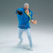 Profil latéral de la figurine Monkey D Garp BANPRESTO mettant en valeur son costume