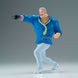 Gros plan sur le visage expressif de la figurine Monkey D Garp One Piece