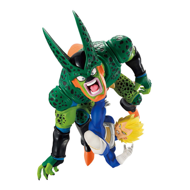 Détail de la figurine Cell avec expression féroce et couleurs vives, édition BANPRESTO