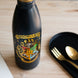Utilisation de la bouteille Harry Potter pour boire un thé chaud lors d'une sortie extérieure