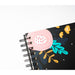 Ruban de fermeture rouge attaché à l'album photo Blummen ERIK pour une sécurité optimale
