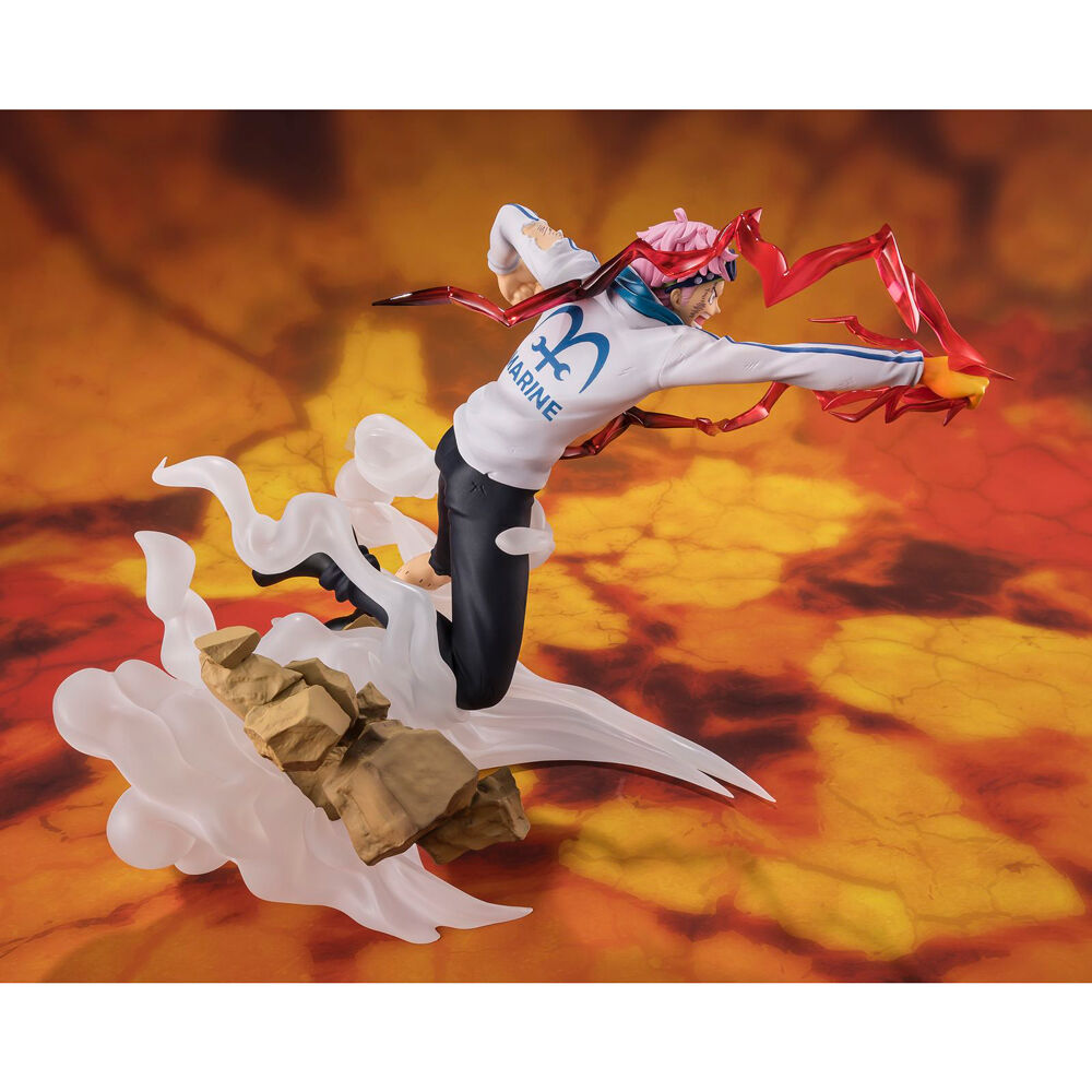Image rapprochée de la figurine Koby One Piece, mettant en avant la qualité des traits et la peinture