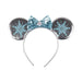Vue rapprochée du bandeau Disney Frozen montrant les détails colorés et la texture douce