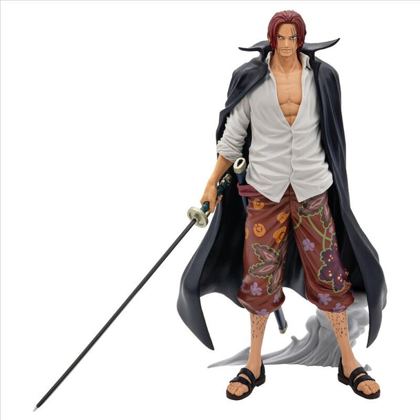 Figurine Shanks One Piece BANPRESTO vue de face avec détails précis et couleurs vives