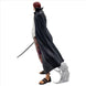 Détail des vêtements et accessoires de la figurine Shanks One Piece Premium 30cm