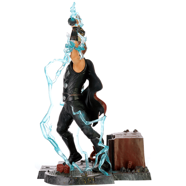 Vue latérale de la figurine Thor Avengers Marvel 23 cm, détails précis et finition soignée par DIAMOND SELECT