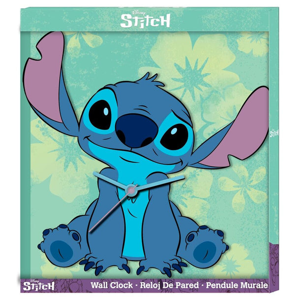 Détail de l'horloge murale Disney Stitch XL montrant les aiguilles et le personnage Stitch en relief