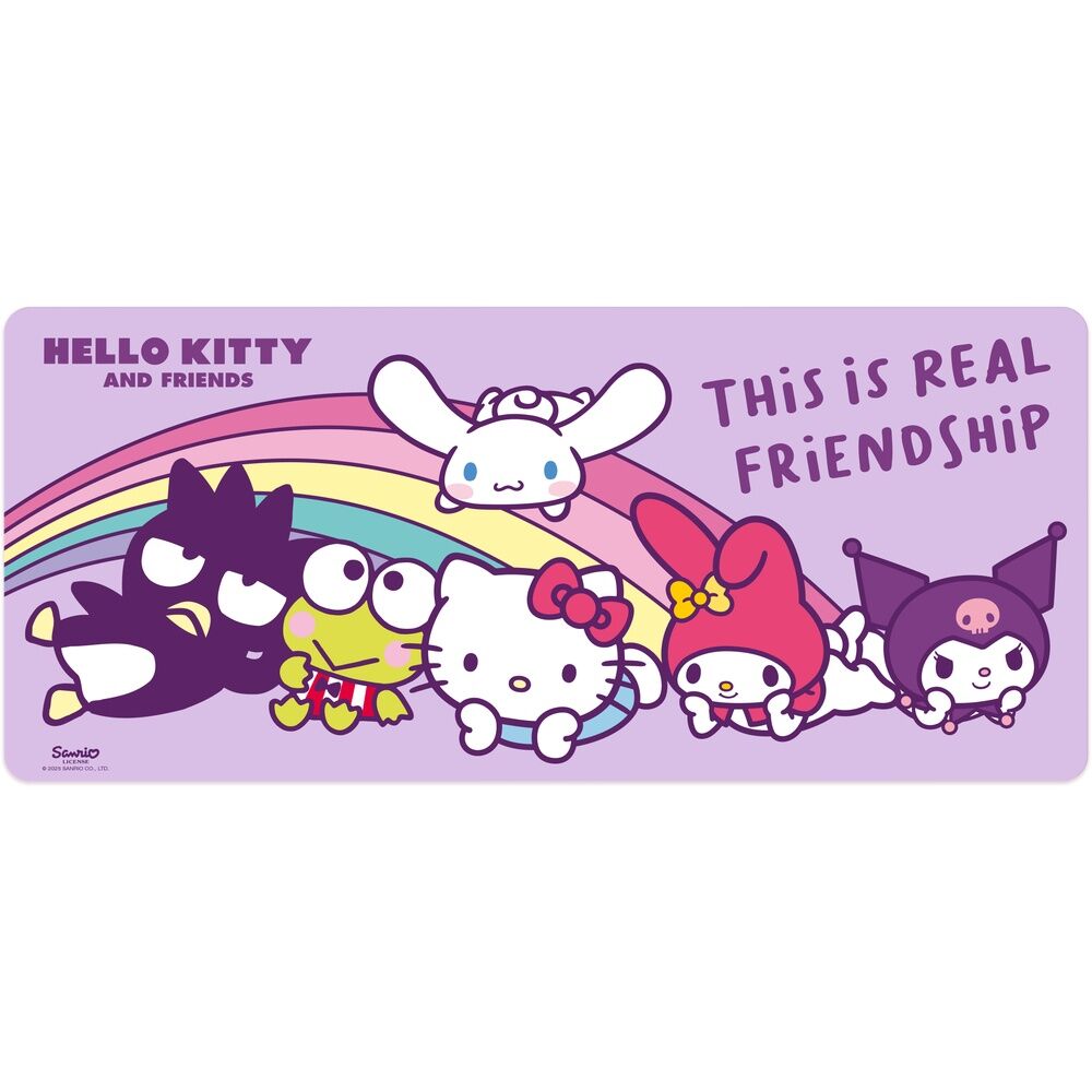 Détail du tapis gaming Hello Kitty avec texture lisse et surface antidérapante pour une meilleure stabilité