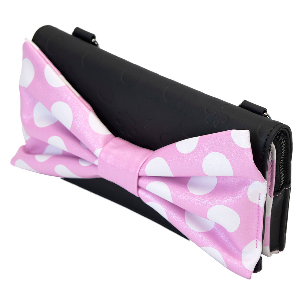 Broderies florales colorées sur le cuir vegan du sac Loungefly Disney Minnie