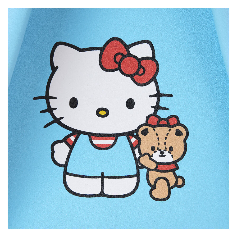 Intérieur du sac à dos Loungefly Hello Kitty avec doublure assortie et espace de rangement pratique