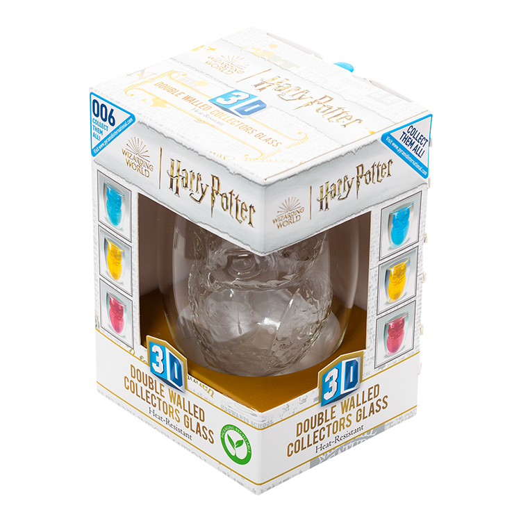 Photo du gobelet Harry Potter Hedwig avec un fond neutre mettant en valeur ses dimensions.
