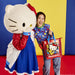Détail des finitions métalliques dorées sur le sac tote Loungefly Hello Kitty