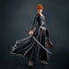 Figurine articulée Ichigo Kurosaki Getsugatensho de Bleach, vue de face avec épée Tenchain Zangetsu
