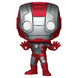 Vue rapprochée de la figurine Funko POP Iron Man Mark 5 montrant le design détaillé et le packaging collector Marvel