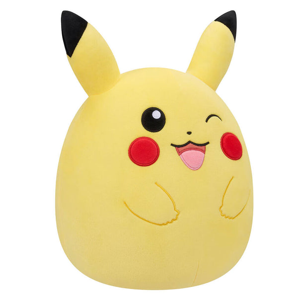 Détail de la texture douce et moelleuse de la peluche Pikachu Squishmallows JAZWARES