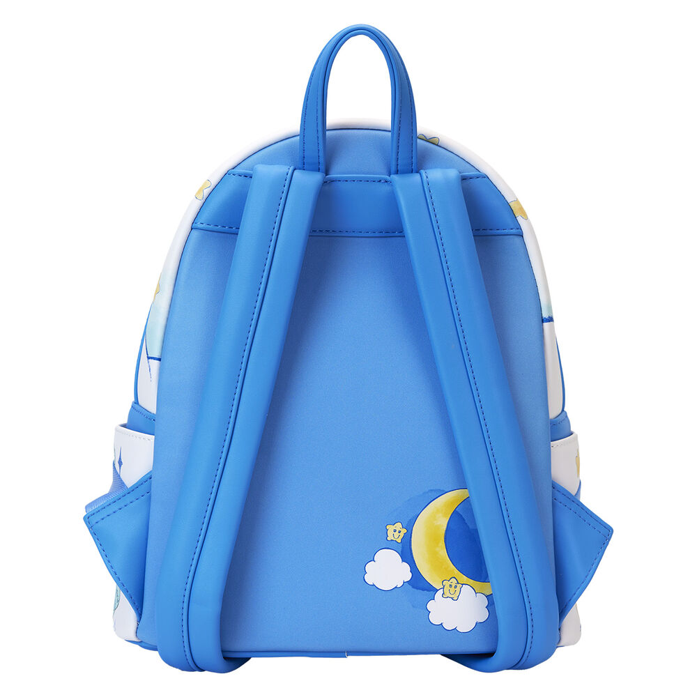 Détail des illustrations colorées des personnages Care Bears sur le sac à dos Loungefly