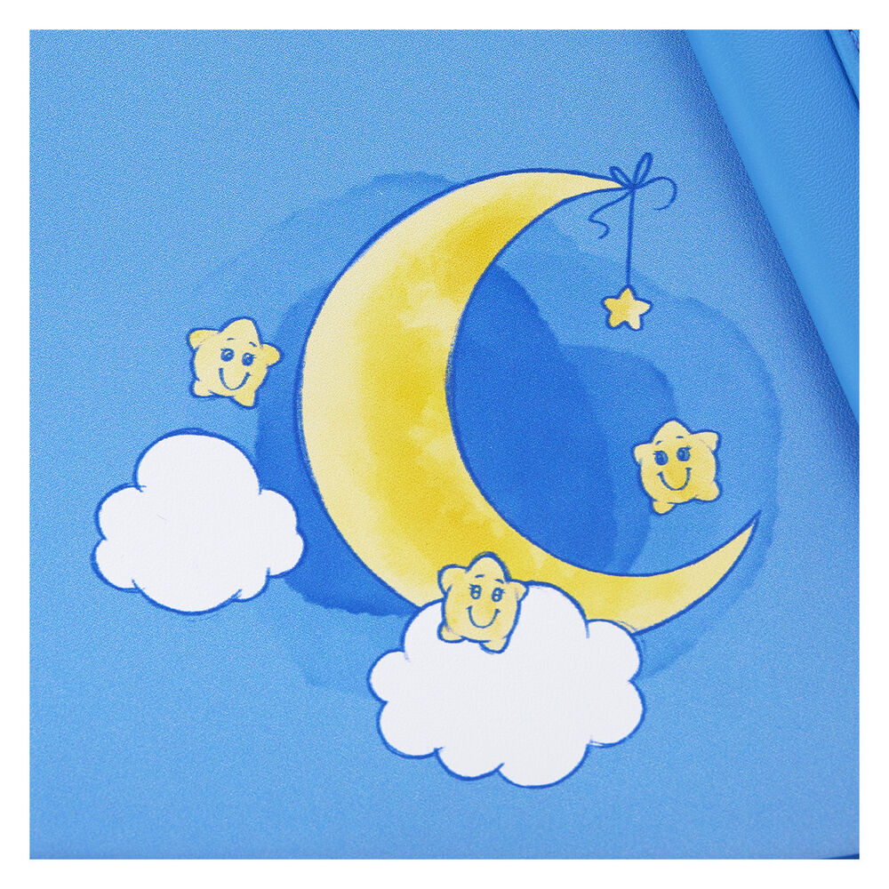Détails embossés et appliqués sur le sac à dos Loungefly Care Bears Rainbow