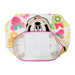 Sac de plage Disney Minnie Fruits porté à l'épaule montrant sa taille et sa praticité