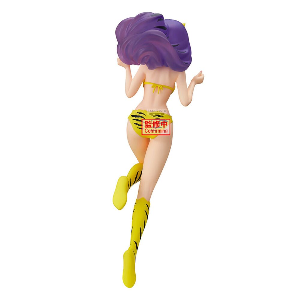 Zoom sur le visage expressif et les cheveux colorés de la figurine Lum BANPRESTO
