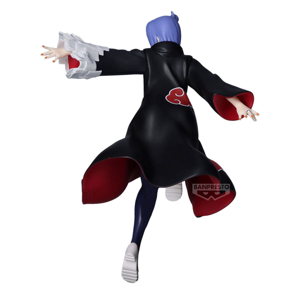 Vue rapprochée sur le visage et les vêtements de la figurine Konan Naruto