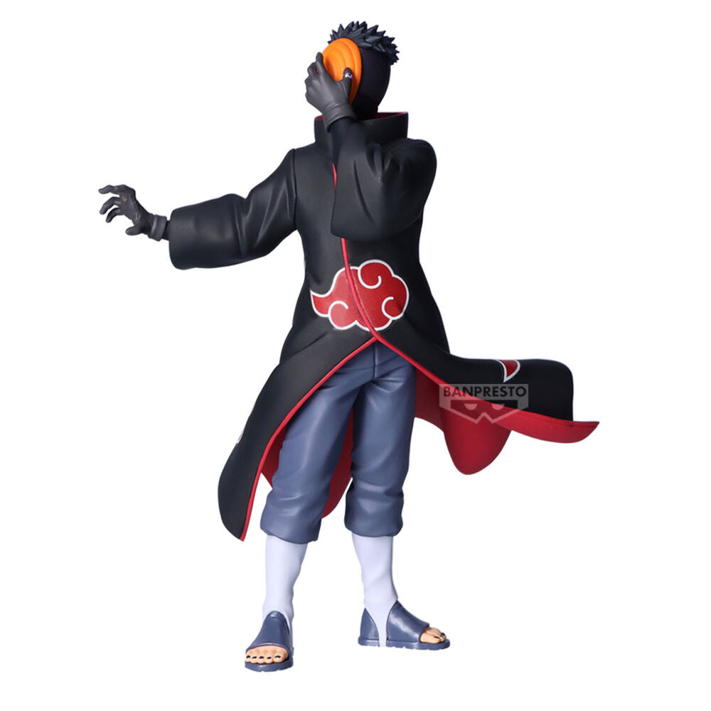 Zoom sur le visage masqué de Tobi Naruto Shippuden mettant en valeur les yeux et les finitions