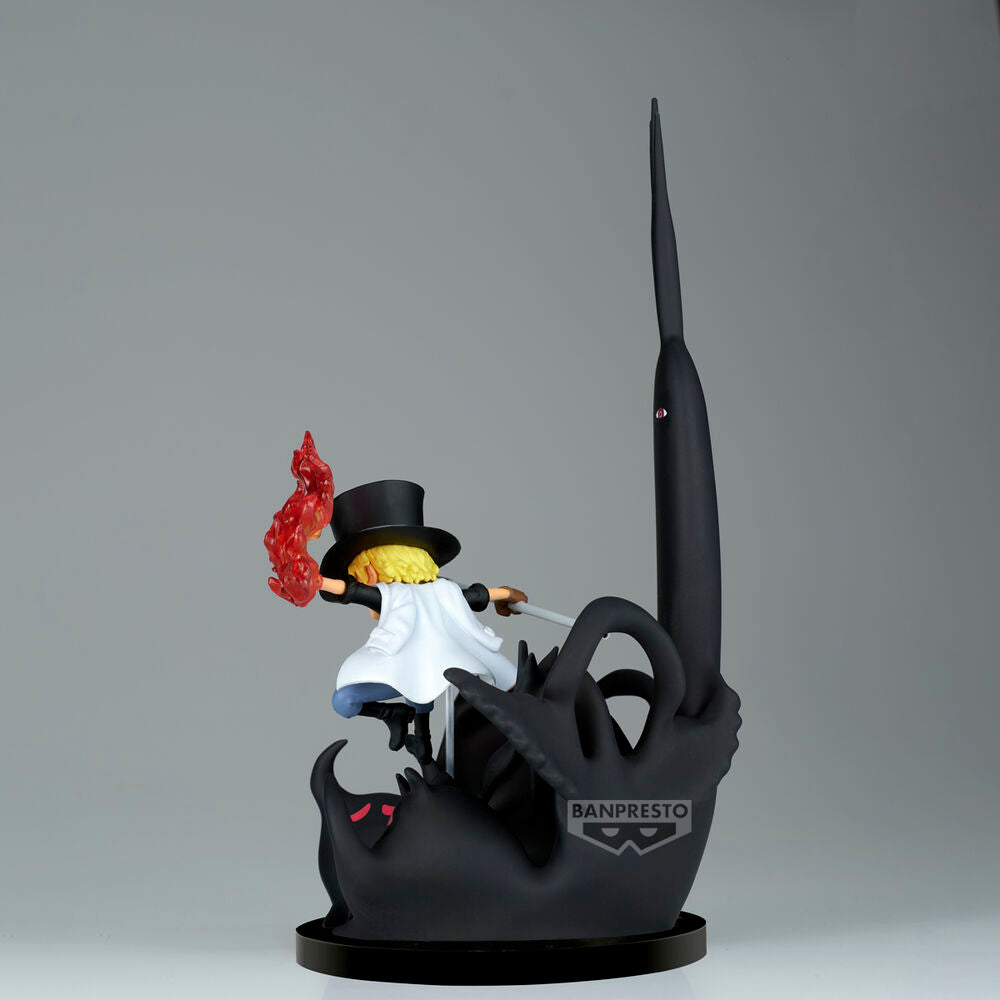 Présentation de la figurine One Piece Sabo & Five Elders sur socle avec arrière-plan neutre