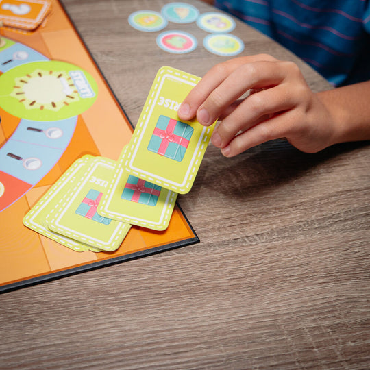 Quatre figurines de personnages Bluey prêtes à être utilisées pour la partie en famille