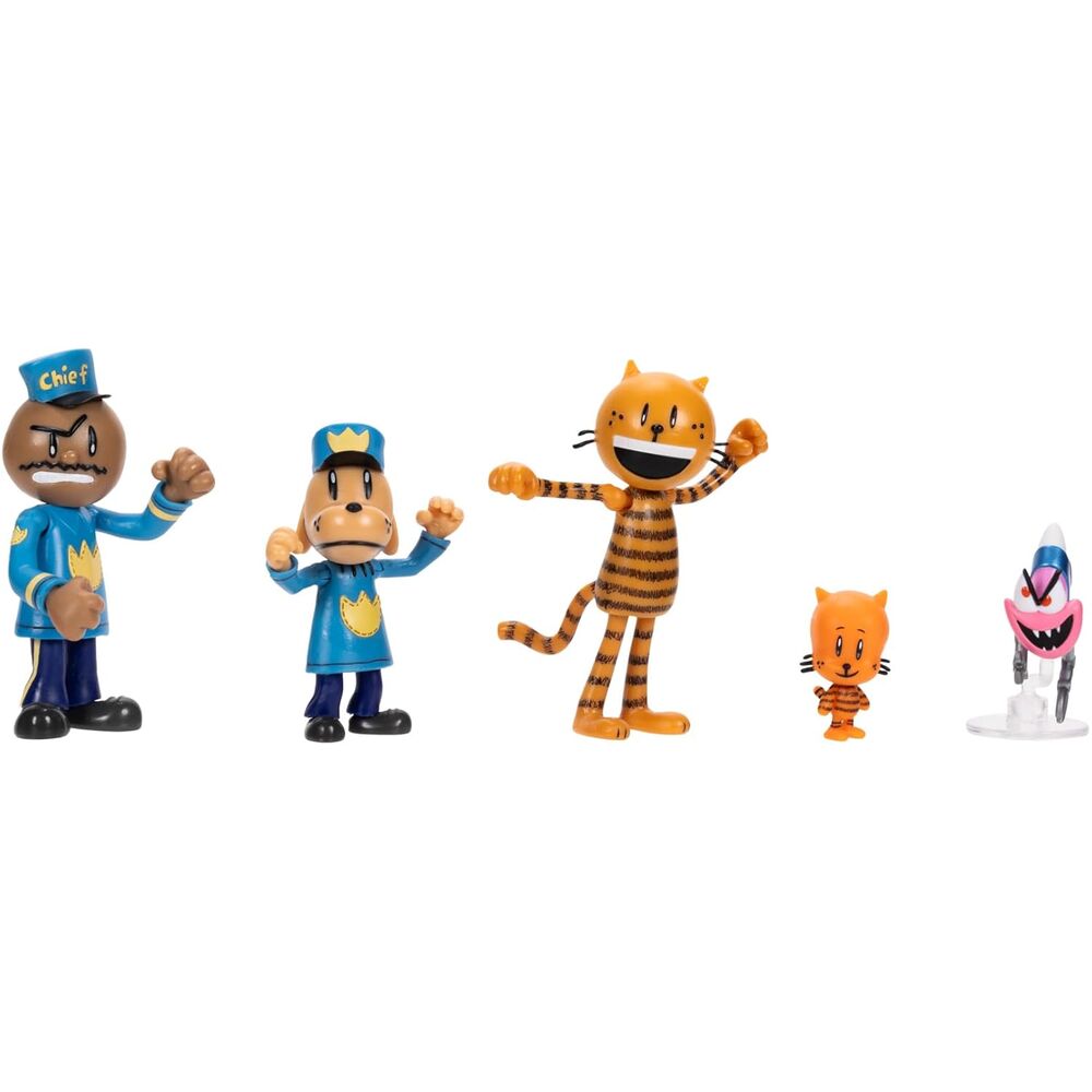 Image des figurines Dogman posées sur une étagère, parfaites pour la collection ou la décoration