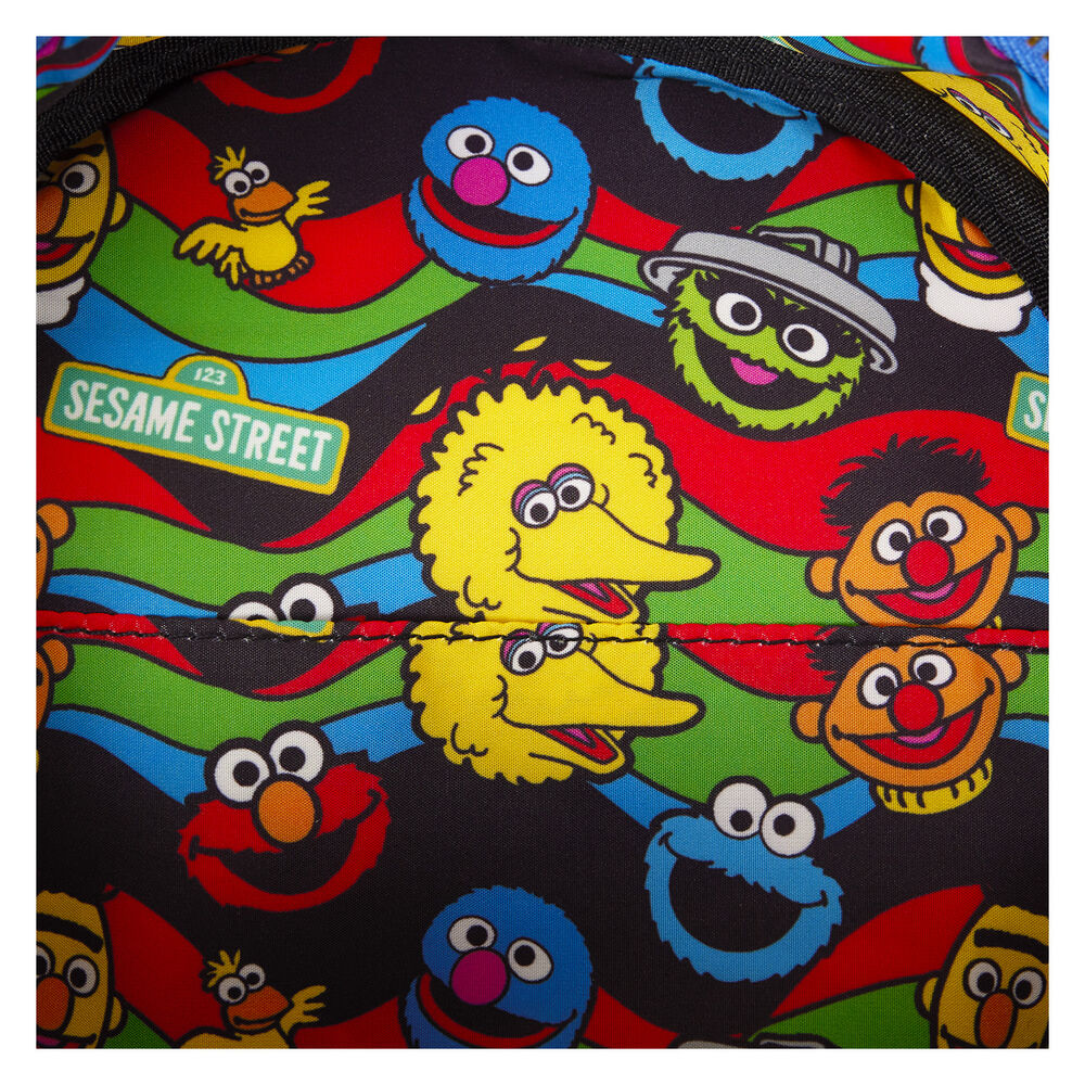 Présentation du sac avec la bandoulière amovible détachée pour un porté main.