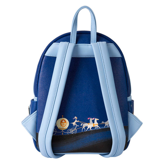 Zoom sur les illustrations de personnages Disney sur le sac à dos Cendrillon 75e Anniversaire Loungefly