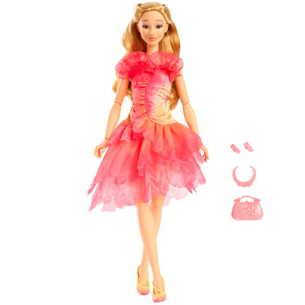 Détail des articulations du torse, des coudes, poignets et genoux de la poupée Glinda pour poses dynamiques