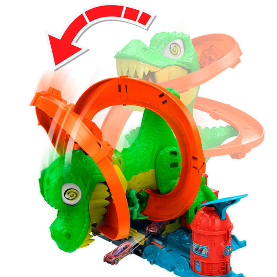 Camion de pompiers en métal à l'échelle 1:64 prêt à être lancé sur la piste du set Hot Wheels City